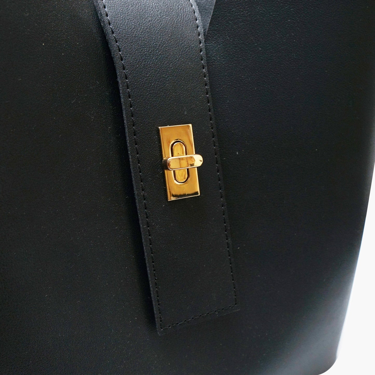 Black Hobo Handbag