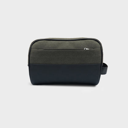 BERRY TOILETRY BAG