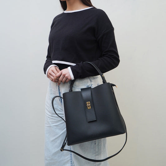 Black Hobo Handbag