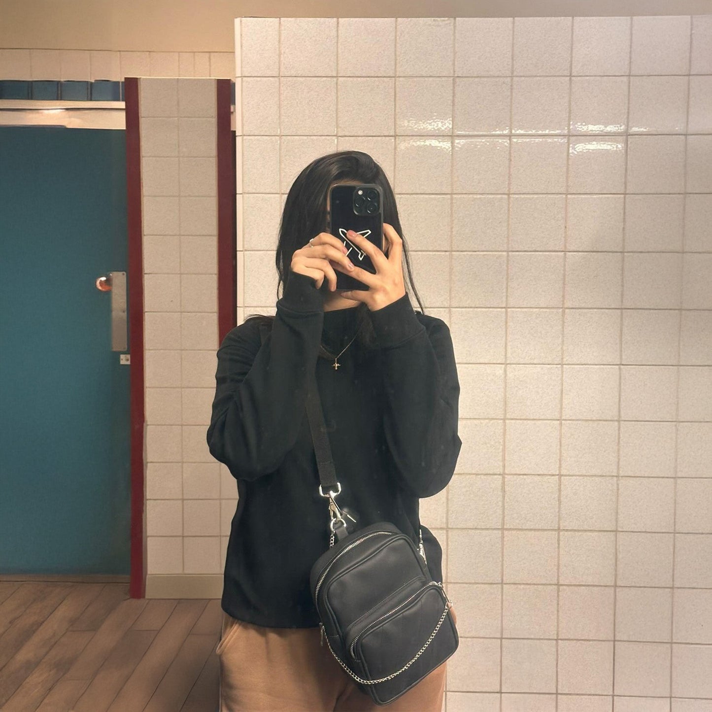 Premium cross body bag